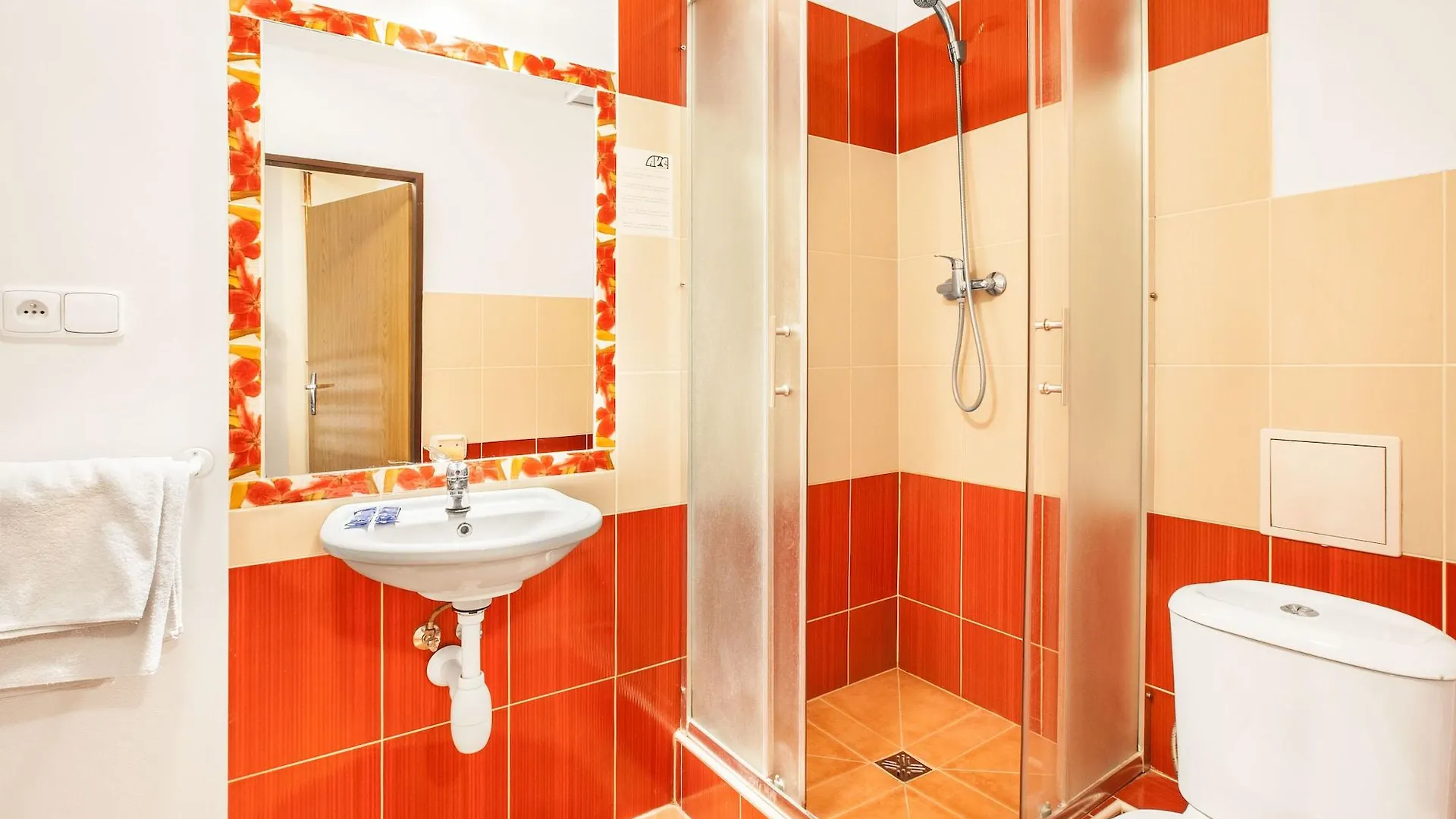 *** Hotel Apartment House Zizkov Praga República Checa