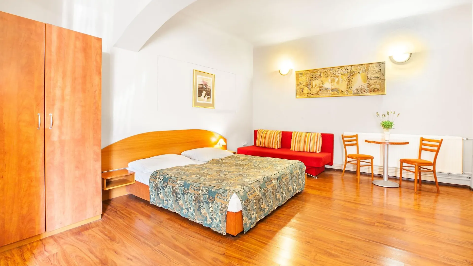 Hotel Apartment House Zizkov Praga