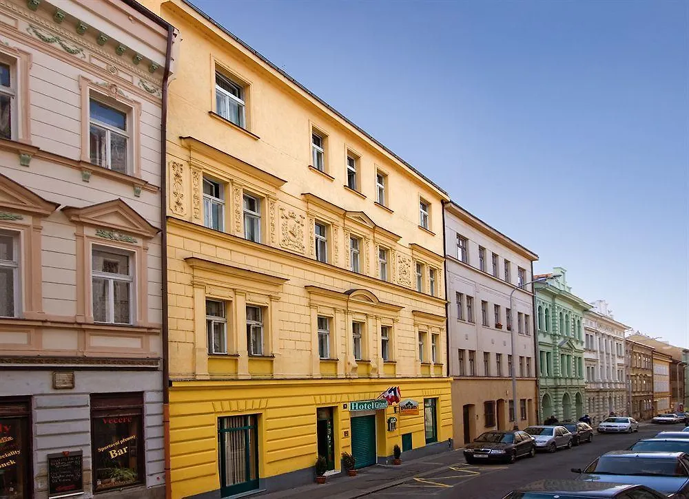 Apartment House Zizkov Praga República Checa